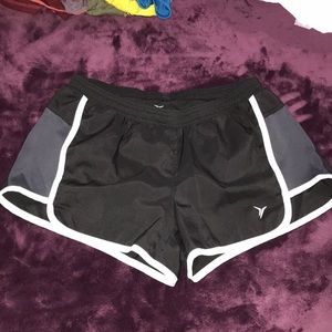 old navy active shorts